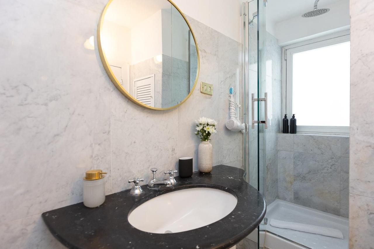 Hôtel Tiny Studio Piazza Del Popolo à Rome Extérieur photo